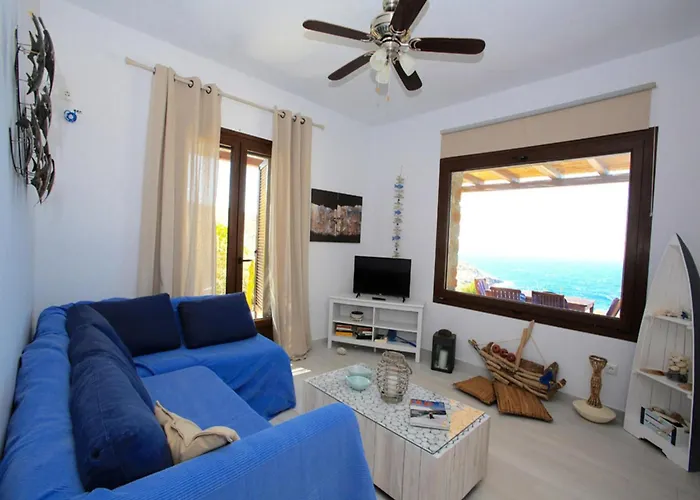 Seaside Luxury In Keas Cycladic Gem * Korissia