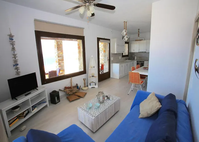 Seaside Luxury In Keas Cycladic Gem *